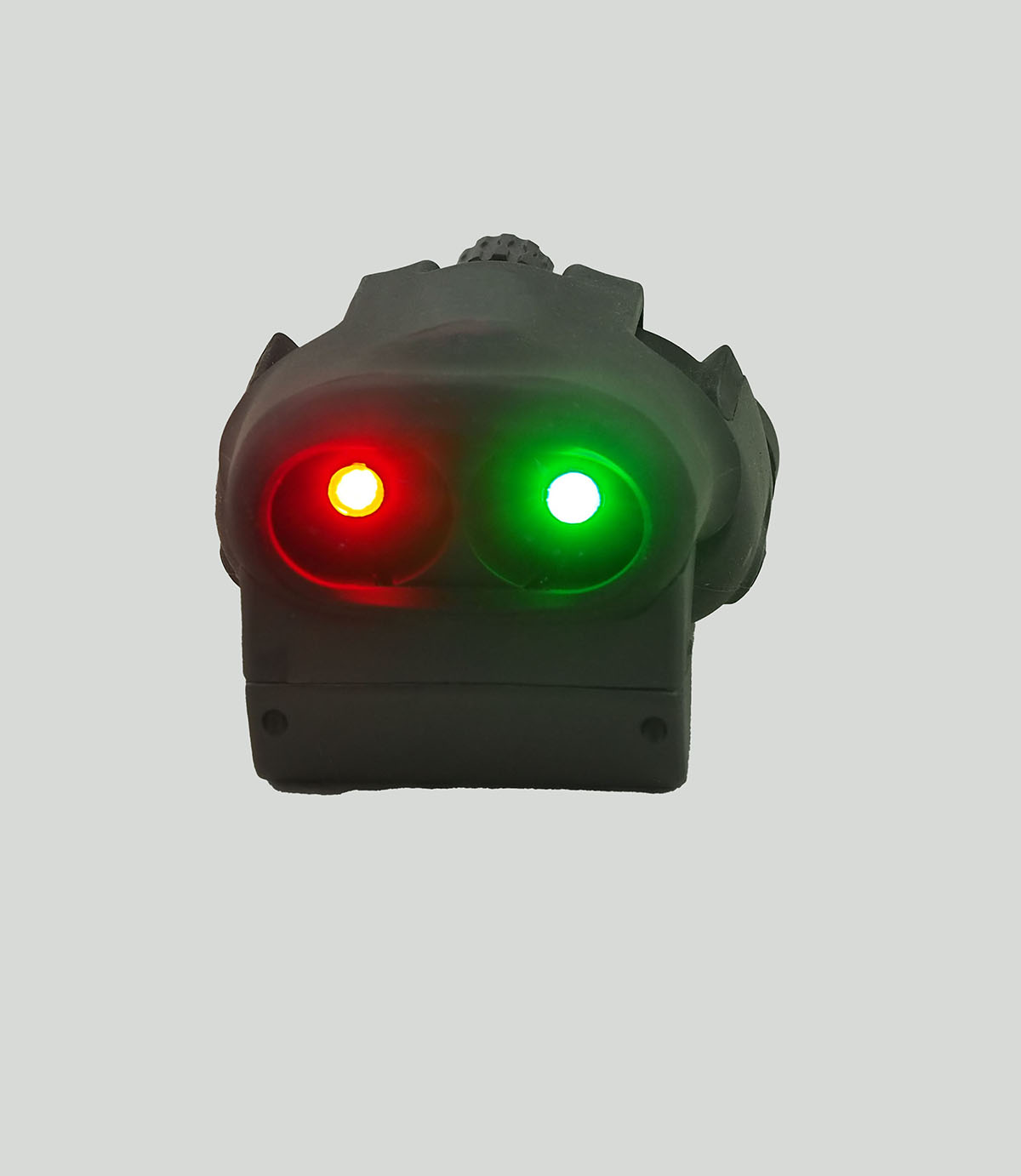 MGT Camera-Lenz Finder hidden camera detector, front view with indicator lights